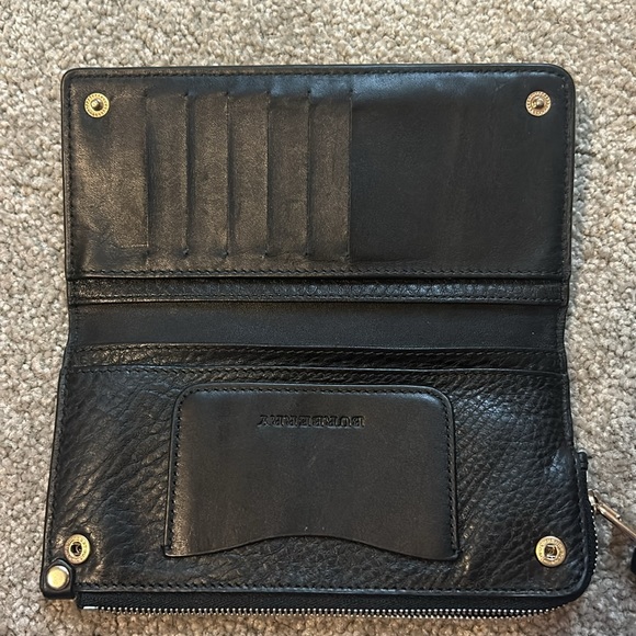 Authentic Burberry wallet - Picture 2 of 3